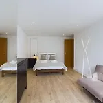 Pass The Keys Stylish 4-Bed3-Bath In Shoreditch